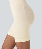 Seamless sculpting bodysuit with second skin effect, adjustable straps, open back, flat stomach effect and push-up buttocks